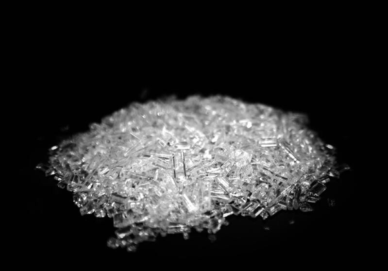 （圖：丙烯酸樹脂展示圖）