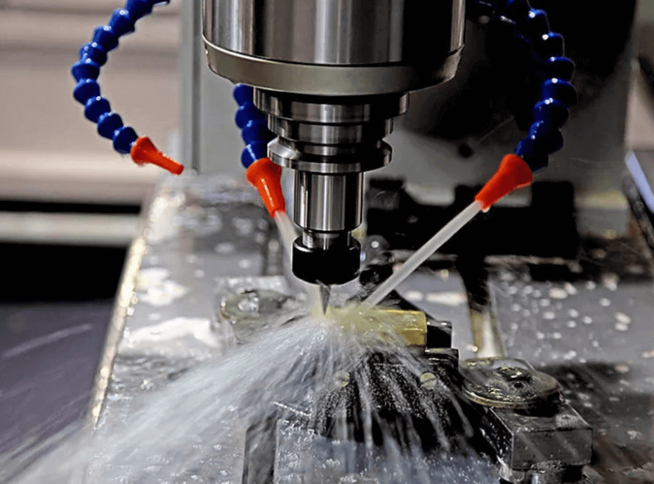 (圖:切削液應(yīng)用展示圖)